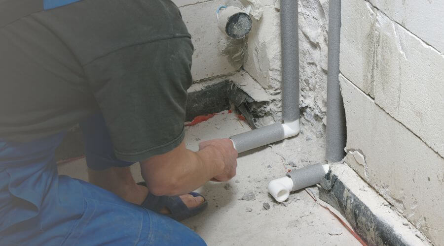 Expert burst pipe repair services in Thida, AR